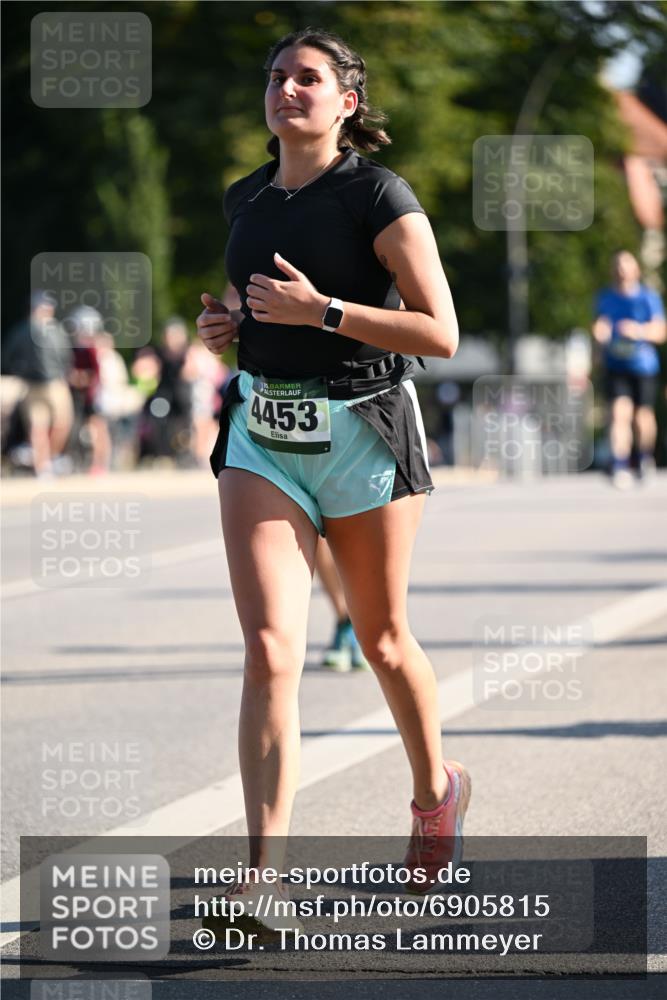 01.09.2024 - BARMER Alsterlauf Dr. Thomas Lammeyer http://msf.ph/oto/6905815 01.09.2024 09:41:28 Laufen 4453 meine-sportfotos.de