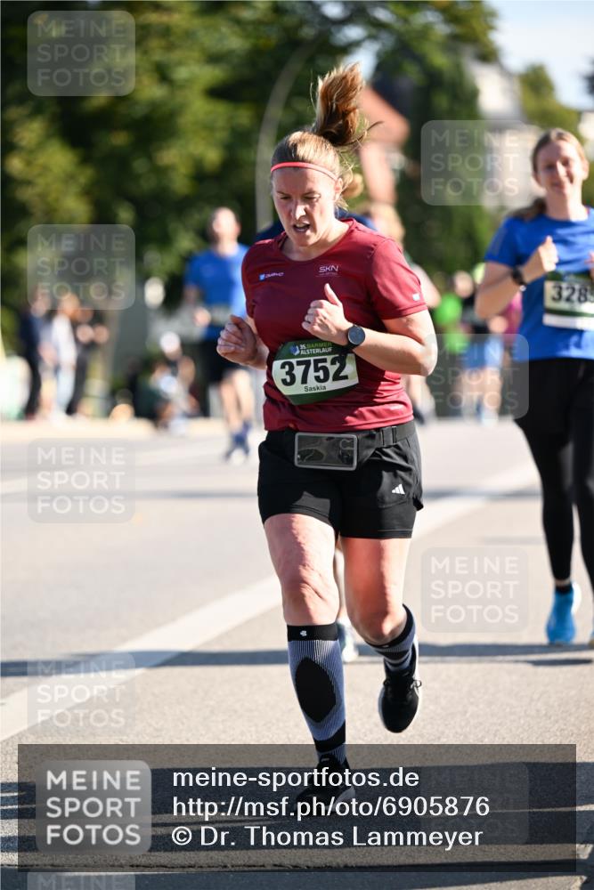 01.09.2024 - BARMER Alsterlauf Dr. Thomas Lammeyer http://msf.ph/oto/6905876 01.09.2024 09:41:30 Laufen 328, 35, 3752 meine-sportfotos.de