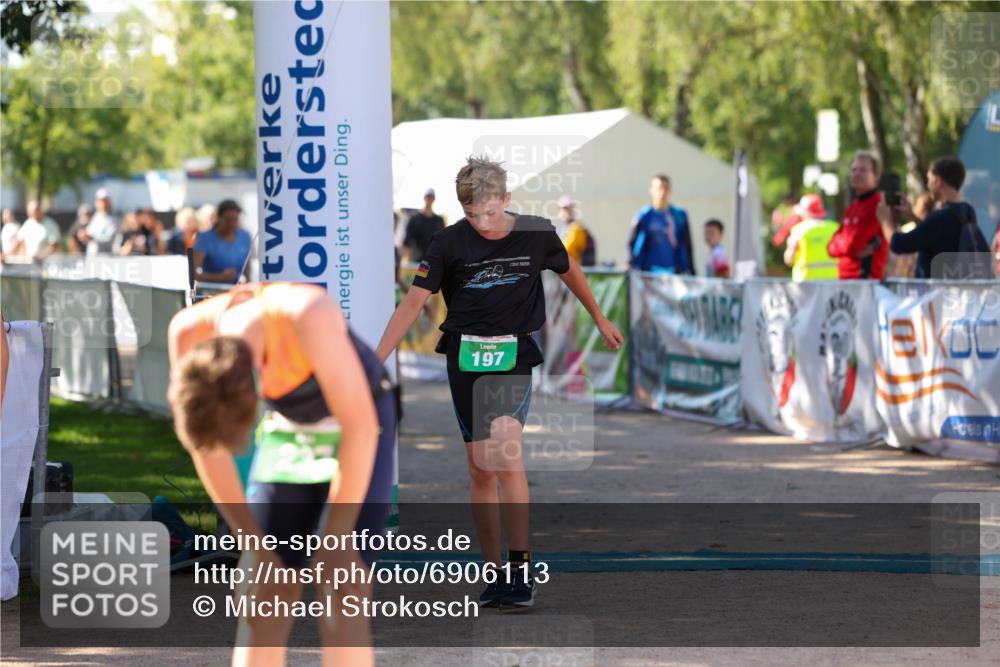 01.09.2024 - 17. Tribühne Triathlon Michael Strokosch http://msf.ph/oto/6906113 01.09.2024 11:10:19 Ziel 108, 138, 180, 189, 197 meine-sportfotos.de
