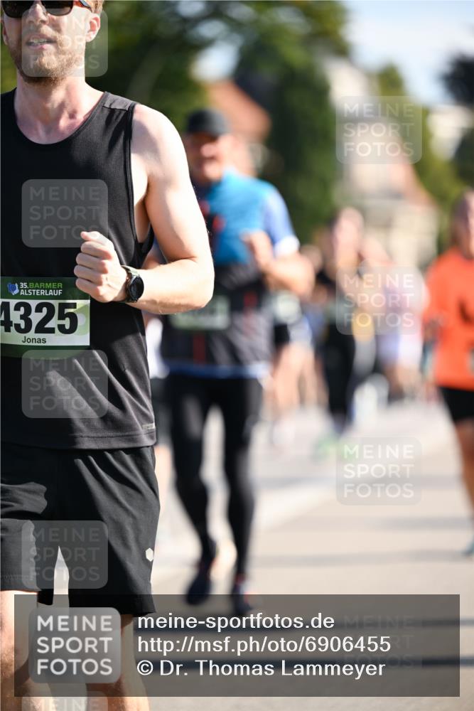 01.09.2024 - BARMER Alsterlauf Dr. Thomas Lammeyer http://msf.ph/oto/6906455 01.09.2024 09:41:59 Laufen 35, 4325 meine-sportfotos.de