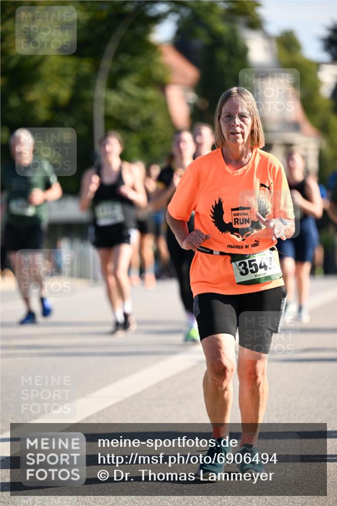 01.09.2024 - BARMER Alsterlauf Dr. Thomas Lammeyer http://msf.ph/oto/6906494 01.09.2024 09:42:01 Laufen 354 meine-sportfotos.de