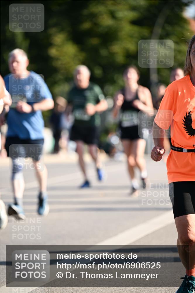 01.09.2024 - BARMER Alsterlauf Dr. Thomas Lammeyer http://msf.ph/oto/6906525 01.09.2024 09:42:01 Laufen  meine-sportfotos.de