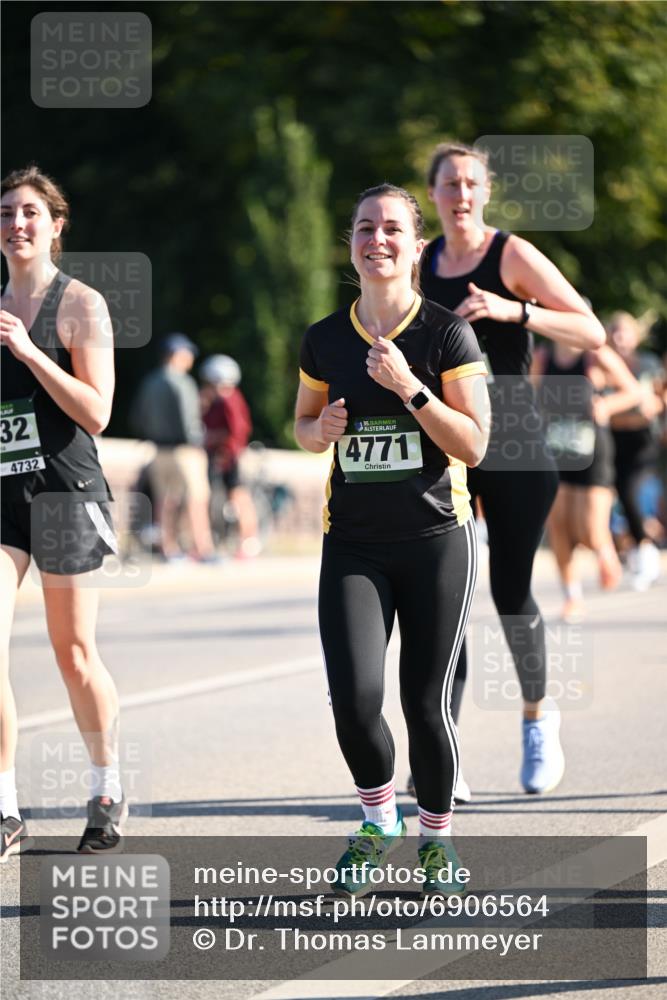 01.09.2024 - BARMER Alsterlauf Dr. Thomas Lammeyer http://msf.ph/oto/6906564 01.09.2024 09:42:04 Laufen 32, 4732, 135, 4771 meine-sportfotos.de