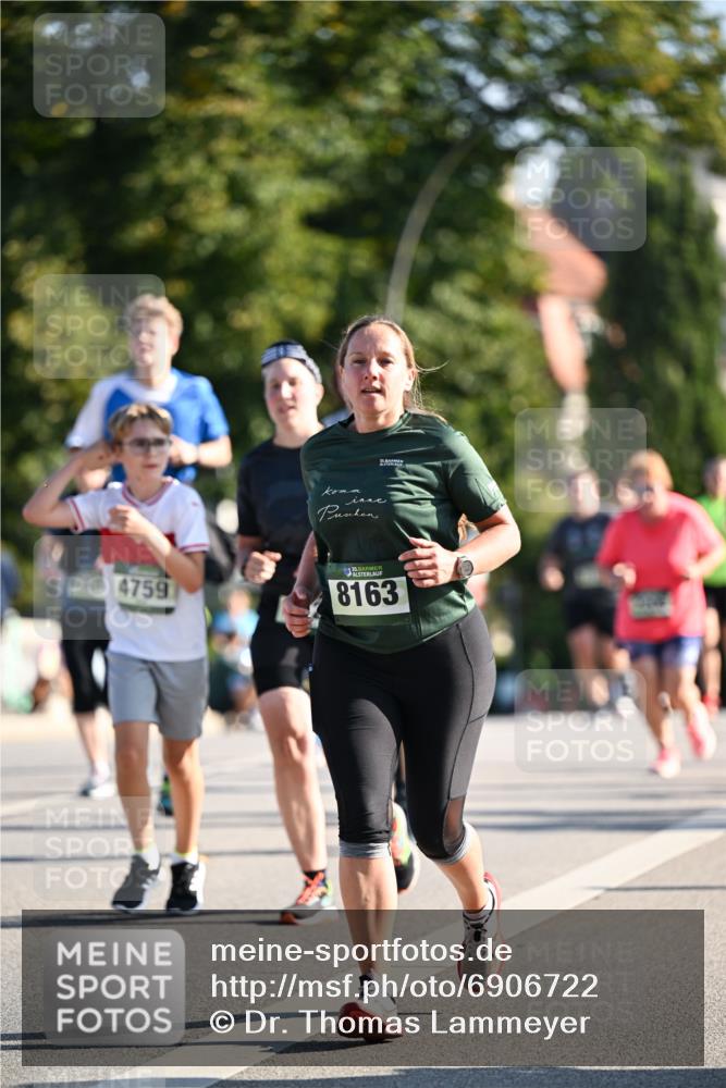 01.09.2024 - BARMER Alsterlauf Dr. Thomas Lammeyer http://msf.ph/oto/6906722 01.09.2024 09:42:11 Laufen 35, 4759, 35, 8163 meine-sportfotos.de
