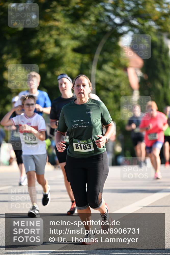 01.09.2024 - BARMER Alsterlauf Dr. Thomas Lammeyer http://msf.ph/oto/6906731 01.09.2024 09:42:11 Laufen 35, 4759, 35, 8163 meine-sportfotos.de