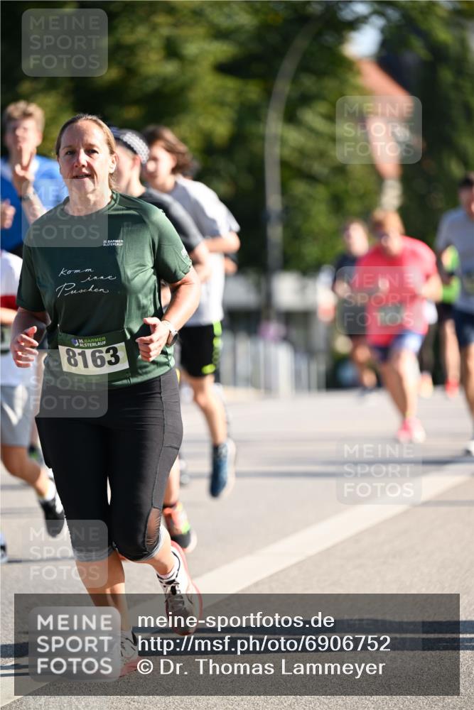 01.09.2024 - BARMER Alsterlauf Dr. Thomas Lammeyer http://msf.ph/oto/6906752 01.09.2024 09:42:11 Laufen 35, 8163 meine-sportfotos.de