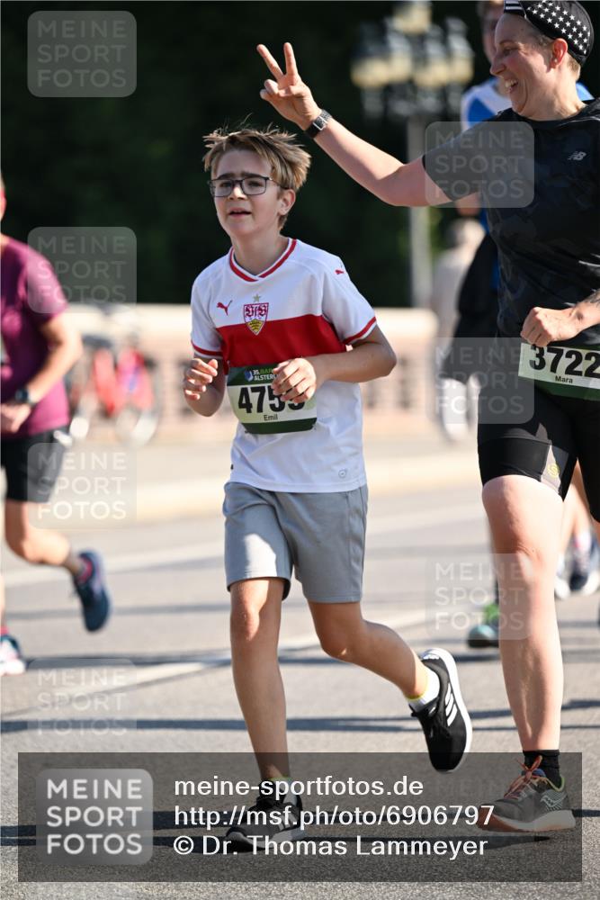 01.09.2024 - BARMER Alsterlauf Dr. Thomas Lammeyer http://msf.ph/oto/6906797 01.09.2024 09:42:13 Laufen 35, 4753, 3722 meine-sportfotos.de
