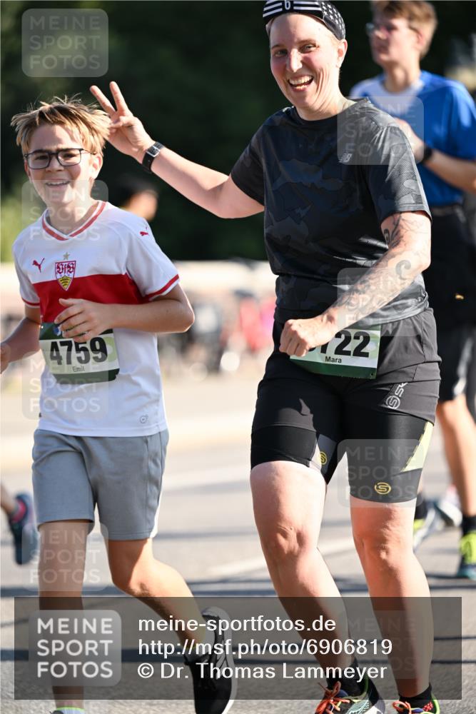 01.09.2024 - BARMER Alsterlauf Dr. Thomas Lammeyer http://msf.ph/oto/6906819 01.09.2024 09:42:14 Laufen 4759, 22 meine-sportfotos.de