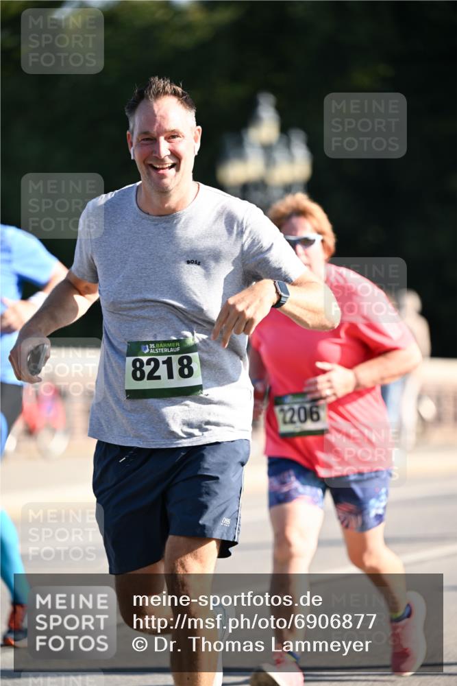 01.09.2024 - BARMER Alsterlauf Dr. Thomas Lammeyer http://msf.ph/oto/6906877 01.09.2024 09:42:16 Laufen 35, 8218, 2206 meine-sportfotos.de