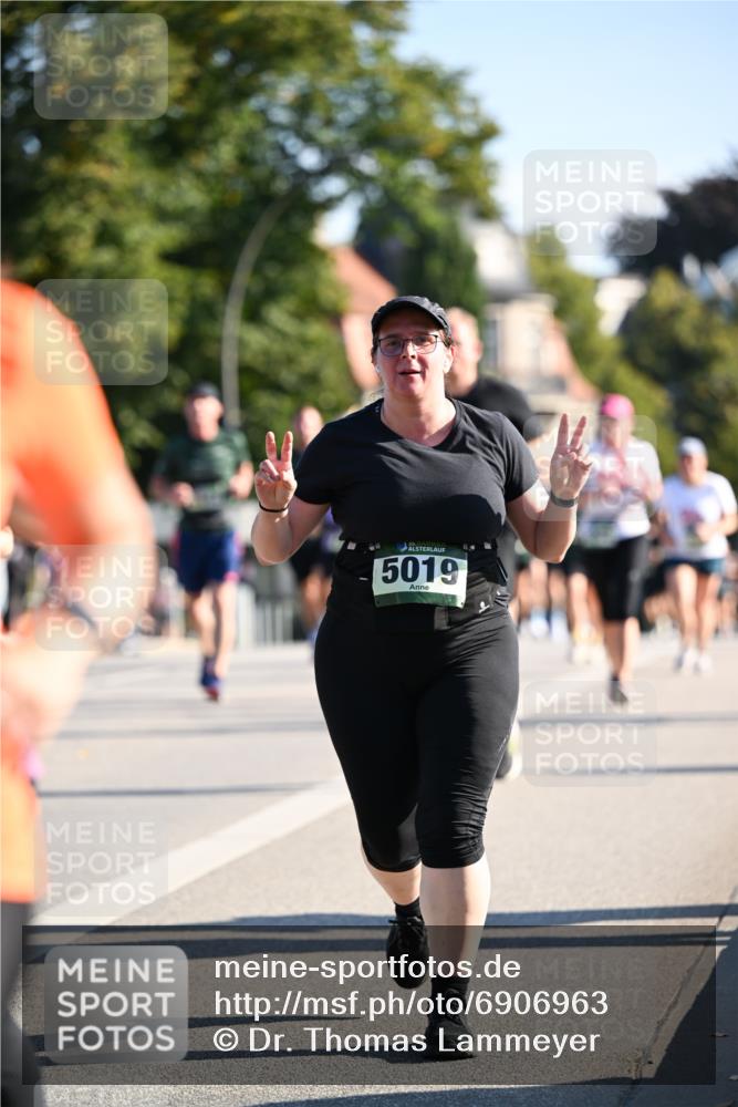 01.09.2024 - BARMER Alsterlauf Dr. Thomas Lammeyer http://msf.ph/oto/6906963 01.09.2024 09:42:22 Laufen 5019 meine-sportfotos.de