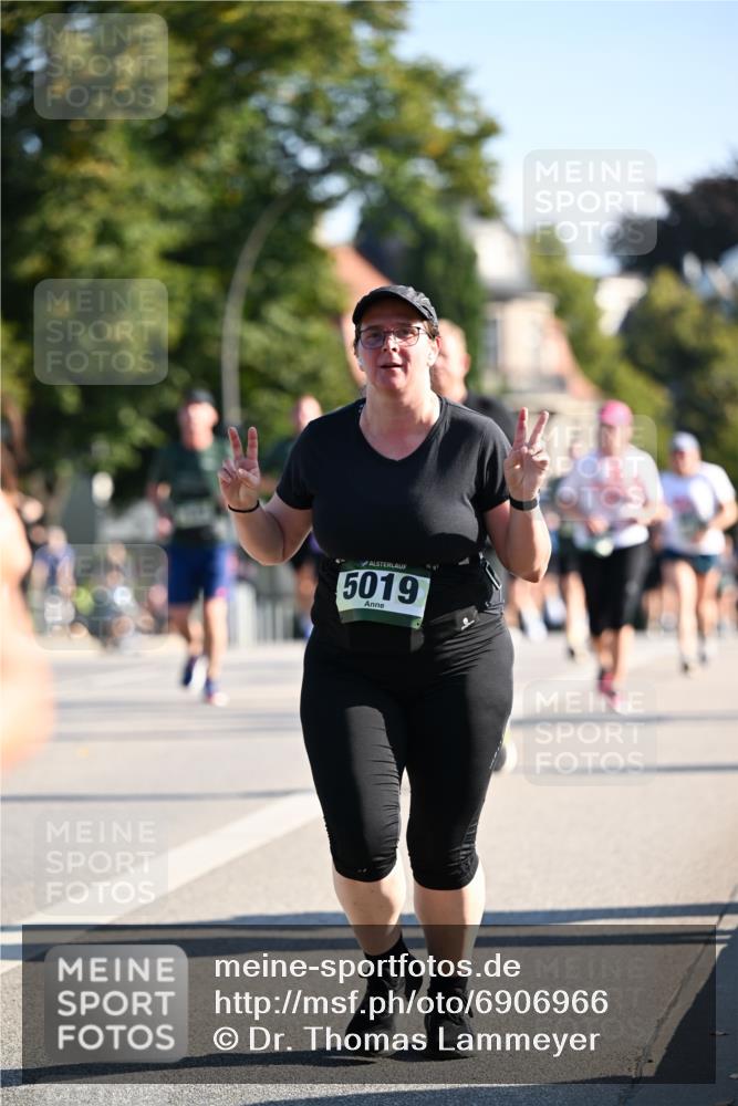 01.09.2024 - BARMER Alsterlauf Dr. Thomas Lammeyer http://msf.ph/oto/6906966 01.09.2024 09:42:23 Laufen 5019 meine-sportfotos.de