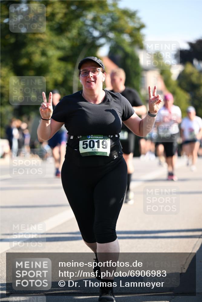 01.09.2024 - BARMER Alsterlauf Dr. Thomas Lammeyer http://msf.ph/oto/6906983 01.09.2024 09:42:23 Laufen 35, 5019 meine-sportfotos.de