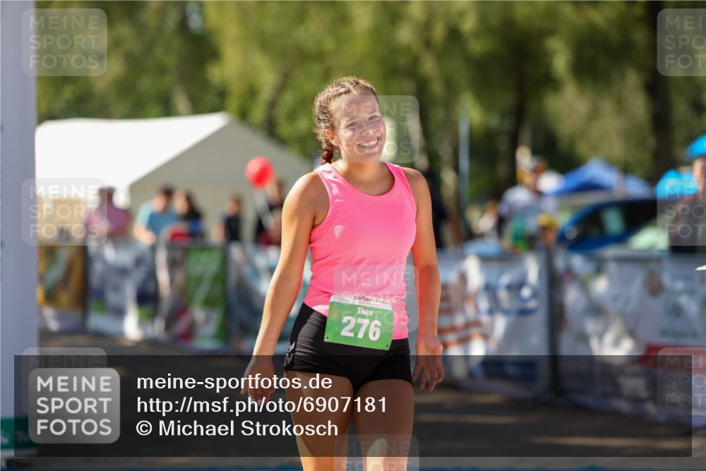 01.09.2024 - 17. Tribühne Triathlon Michael Strokosch http://msf.ph/oto/6907181 01.09.2024 11:17:37 Ziel 276 meine-sportfotos.de