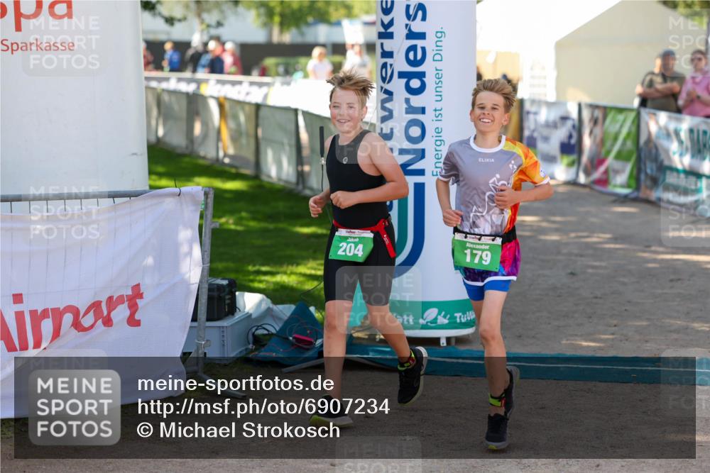 01.09.2024 - 17. Tribühne Triathlon Michael Strokosch http://msf.ph/oto/6907234 01.09.2024 11:20:37 Ziel 179, 204 meine-sportfotos.de