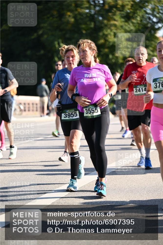 01.09.2024 - BARMER Alsterlauf Dr. Thomas Lammeyer http://msf.ph/oto/6907395 01.09.2024 09:42:41 Laufen 2012, 2414, 376, 135, 3955, 3555 meine-sportfotos.de