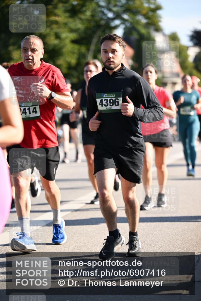 01.09.2024 - BARMER Alsterlauf Dr. Thomas Lammeyer http://msf.ph/oto/6907416 01.09.2024 09:42:42 Laufen 35, 414, 35, 4396 meine-sportfotos.de