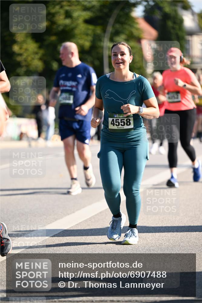 01.09.2024 - BARMER Alsterlauf Dr. Thomas Lammeyer http://msf.ph/oto/6907488 01.09.2024 09:42:45 Laufen 35, 4558 meine-sportfotos.de