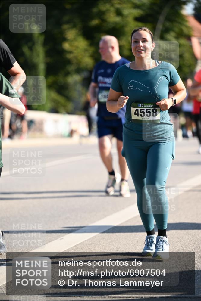 01.09.2024 - BARMER Alsterlauf Dr. Thomas Lammeyer http://msf.ph/oto/6907504 01.09.2024 09:42:45 Laufen 35, 4558 meine-sportfotos.de