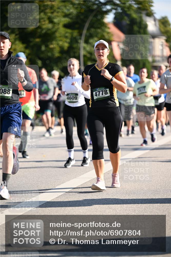 01.09.2024 - BARMER Alsterlauf Dr. Thomas Lammeyer http://msf.ph/oto/6907804 01.09.2024 09:42:56 Laufen 135, 088, 4609, 4778 meine-sportfotos.de