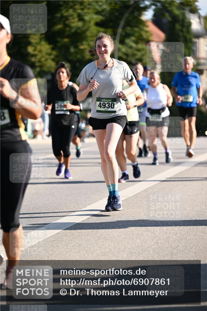 01.09.2024 - BARMER Alsterlauf Dr. Thomas Lammeyer http://msf.ph/oto/6907861 01.09.2024 09:42:58 Laufen 294, 4930 meine-sportfotos.de