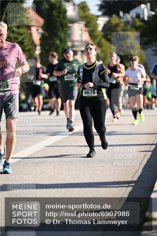 01.09.2024 - BARMER Alsterlauf Dr. Thomas Lammeyer http://msf.ph/oto/6907986 01.09.2024 09:43:03 Laufen 10, 059, 2059, 4676 meine-sportfotos.de