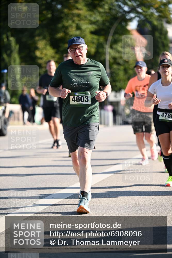 01.09.2024 - BARMER Alsterlauf Dr. Thomas Lammeyer http://msf.ph/oto/6908096 01.09.2024 09:43:08 Laufen 35, 4603, 478 meine-sportfotos.de