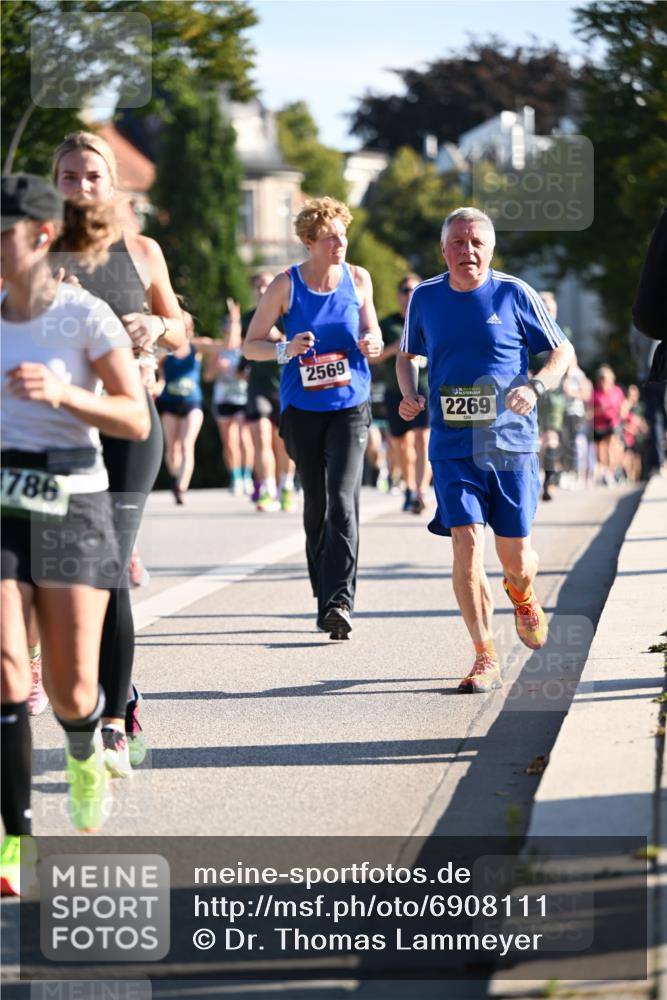 01.09.2024 - BARMER Alsterlauf Dr. Thomas Lammeyer http://msf.ph/oto/6908111 01.09.2024 09:43:09 Laufen 1786, 2569, 135, 2269 meine-sportfotos.de