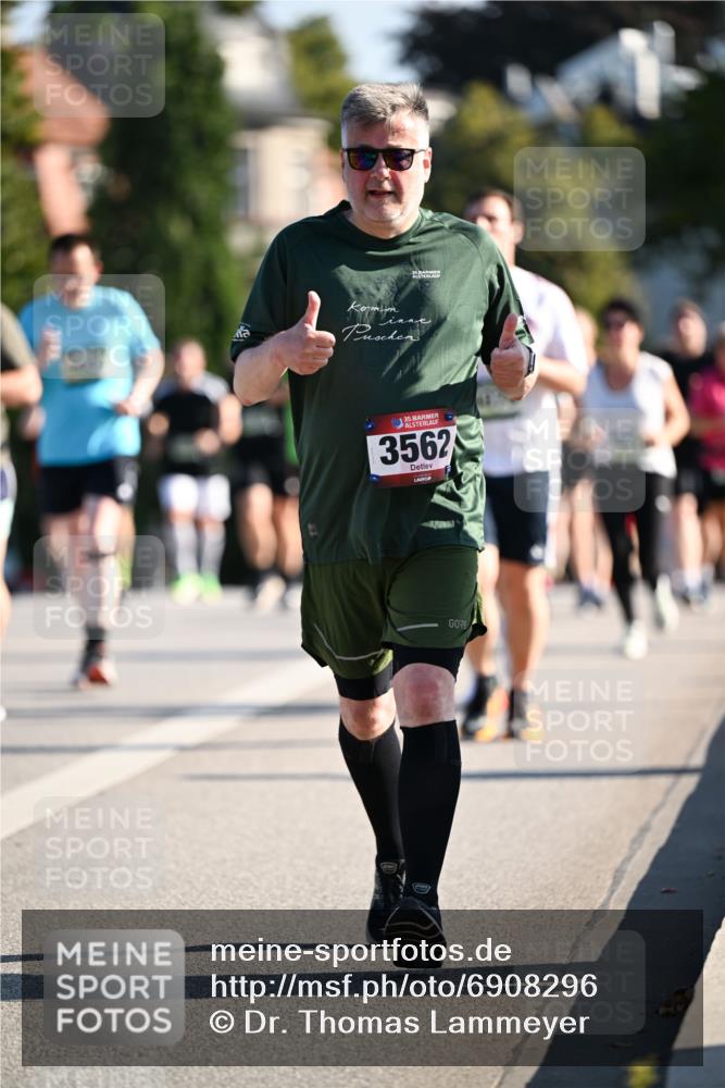 01.09.2024 - BARMER Alsterlauf Dr. Thomas Lammeyer http://msf.ph/oto/6908296 01.09.2024 09:43:18 Laufen 35, 3562 meine-sportfotos.de