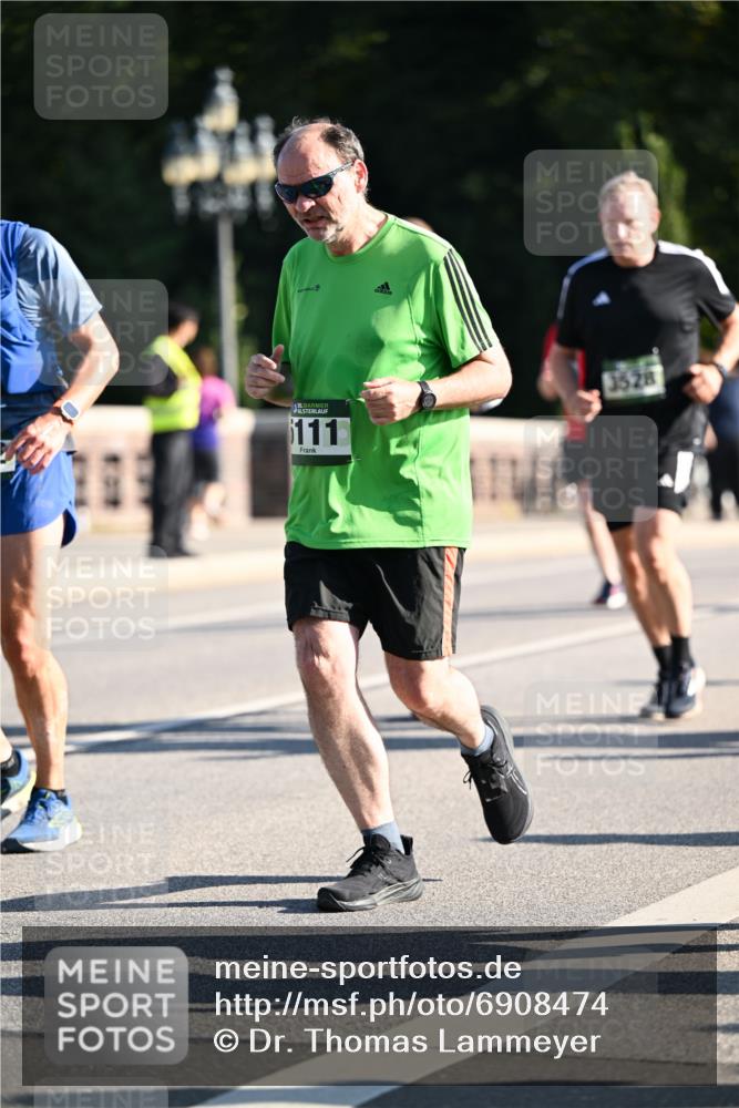 01.09.2024 - BARMER Alsterlauf Dr. Thomas Lammeyer http://msf.ph/oto/6908474 01.09.2024 09:43:25 Laufen 111, 3528 meine-sportfotos.de