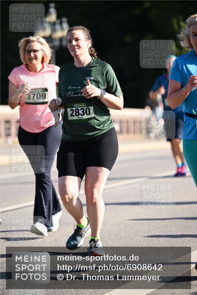 01.09.2024 - BARMER Alsterlauf Dr. Thomas Lammeyer http://msf.ph/oto/6908642 01.09.2024 09:43:33 Laufen 3709, 35, 2830 meine-sportfotos.de