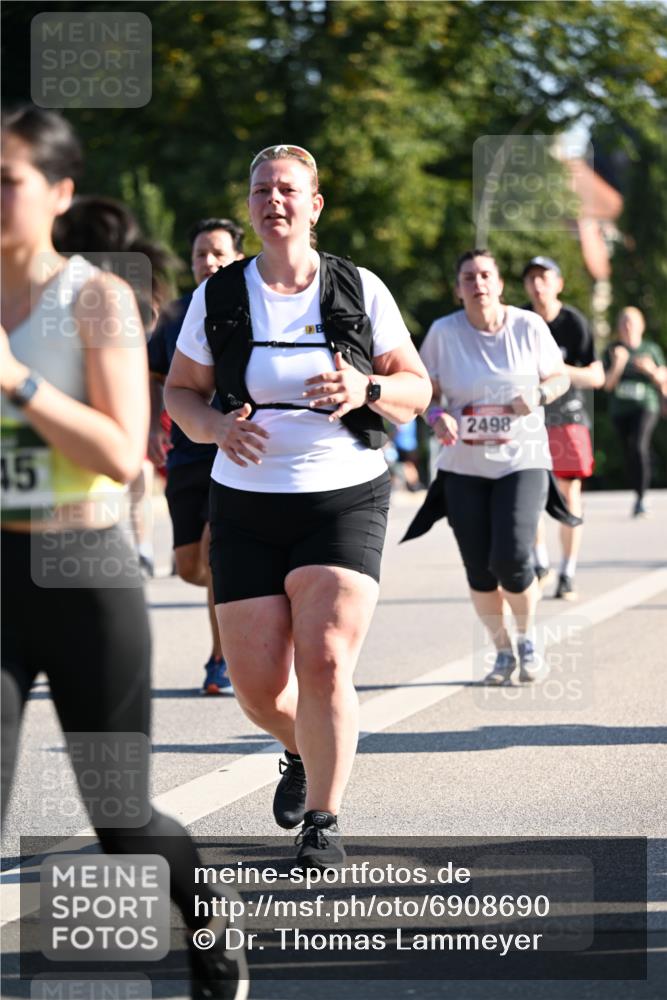 01.09.2024 - BARMER Alsterlauf Dr. Thomas Lammeyer http://msf.ph/oto/6908690 01.09.2024 09:43:36 Laufen 15, 2498 meine-sportfotos.de
