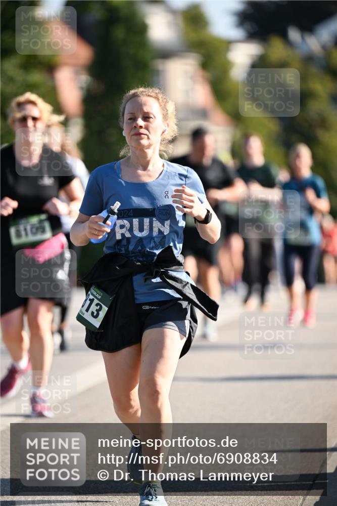01.09.2024 - BARMER Alsterlauf Dr. Thomas Lammeyer http://msf.ph/oto/6908834 01.09.2024 09:43:44 Laufen 00, 8109, 024, 13 meine-sportfotos.de