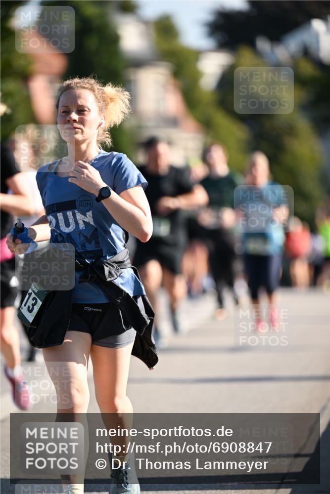 01.09.2024 - BARMER Alsterlauf Dr. Thomas Lammeyer http://msf.ph/oto/6908847 01.09.2024 09:43:44 Laufen 13 meine-sportfotos.de