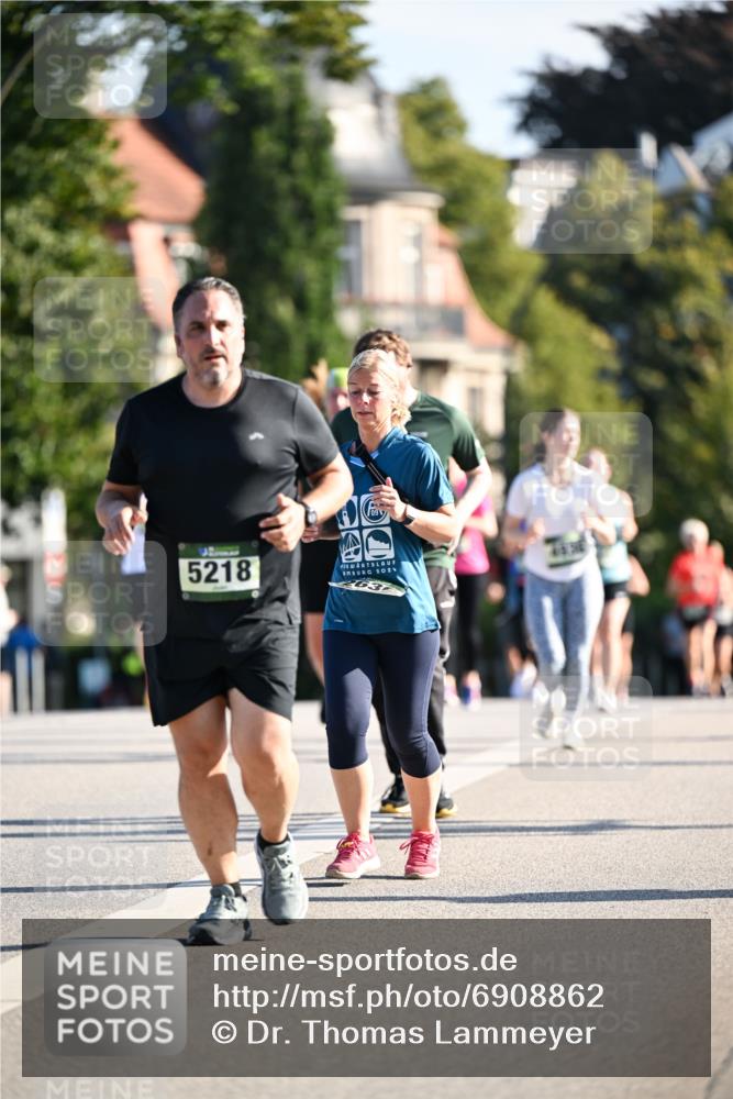 01.09.2024 - BARMER Alsterlauf Dr. Thomas Lammeyer http://msf.ph/oto/6908862 01.09.2024 09:43:47 Laufen 09, 5218 meine-sportfotos.de