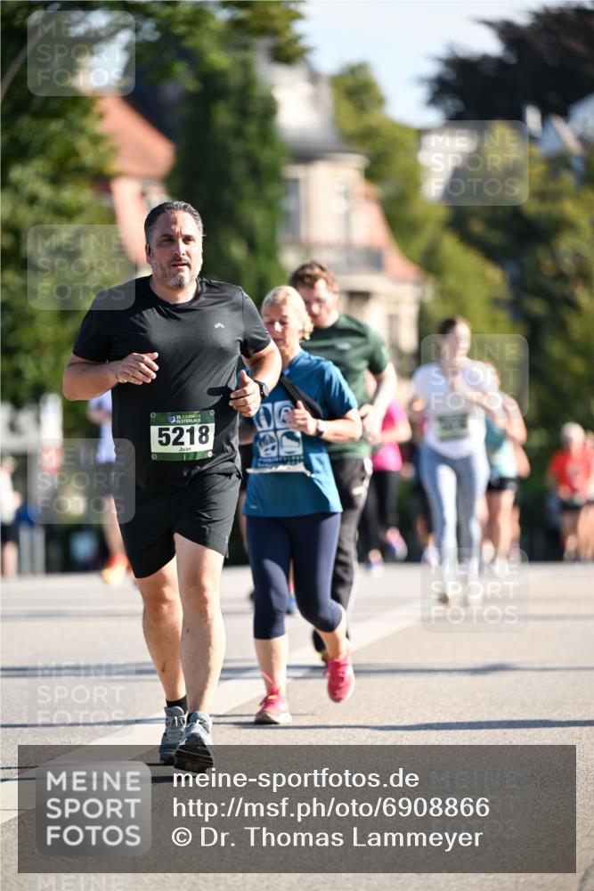 01.09.2024 - BARMER Alsterlauf Dr. Thomas Lammeyer http://msf.ph/oto/6908866 01.09.2024 09:43:47 Laufen 35, 5218 meine-sportfotos.de