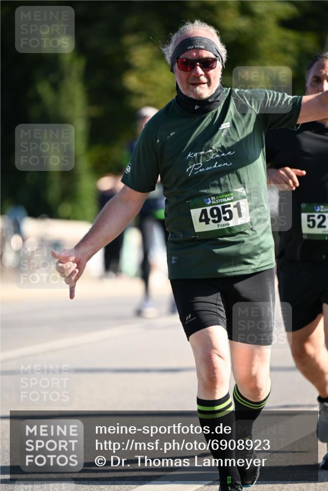 01.09.2024 - BARMER Alsterlauf Dr. Thomas Lammeyer http://msf.ph/oto/6908923 01.09.2024 09:43:48 Laufen 35, 4951, 52 meine-sportfotos.de