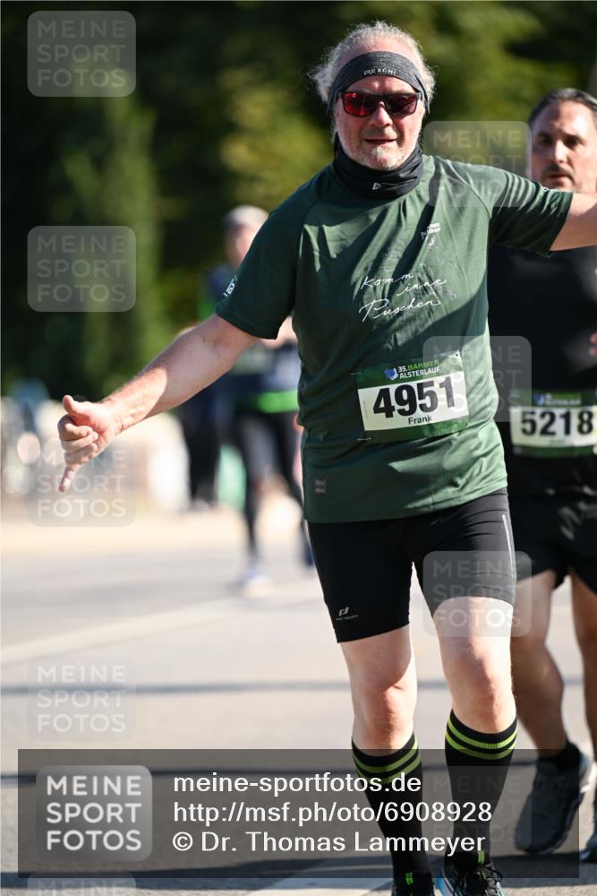 01.09.2024 - BARMER Alsterlauf Dr. Thomas Lammeyer http://msf.ph/oto/6908928 01.09.2024 09:43:49 Laufen 35, 4951, 5218 meine-sportfotos.de