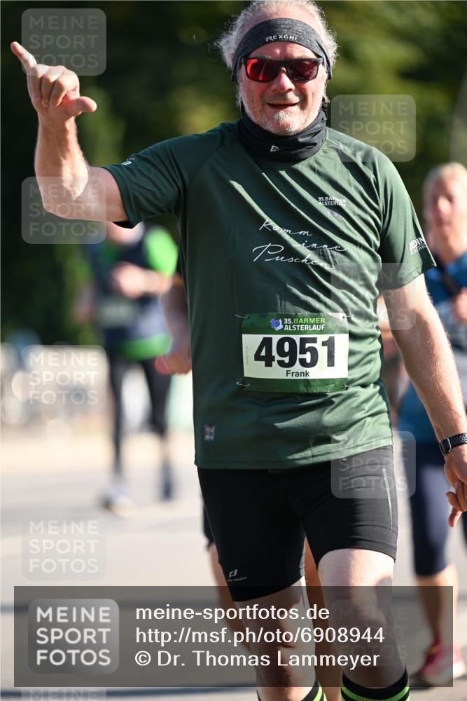 01.09.2024 - BARMER Alsterlauf Dr. Thomas Lammeyer http://msf.ph/oto/6908944 01.09.2024 09:43:49 Laufen 35, 35, 4951 meine-sportfotos.de