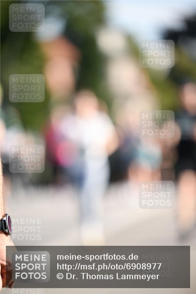 01.09.2024 - BARMER Alsterlauf Dr. Thomas Lammeyer http://msf.ph/oto/6908977 01.09.2024 09:43:51 Laufen  meine-sportfotos.de