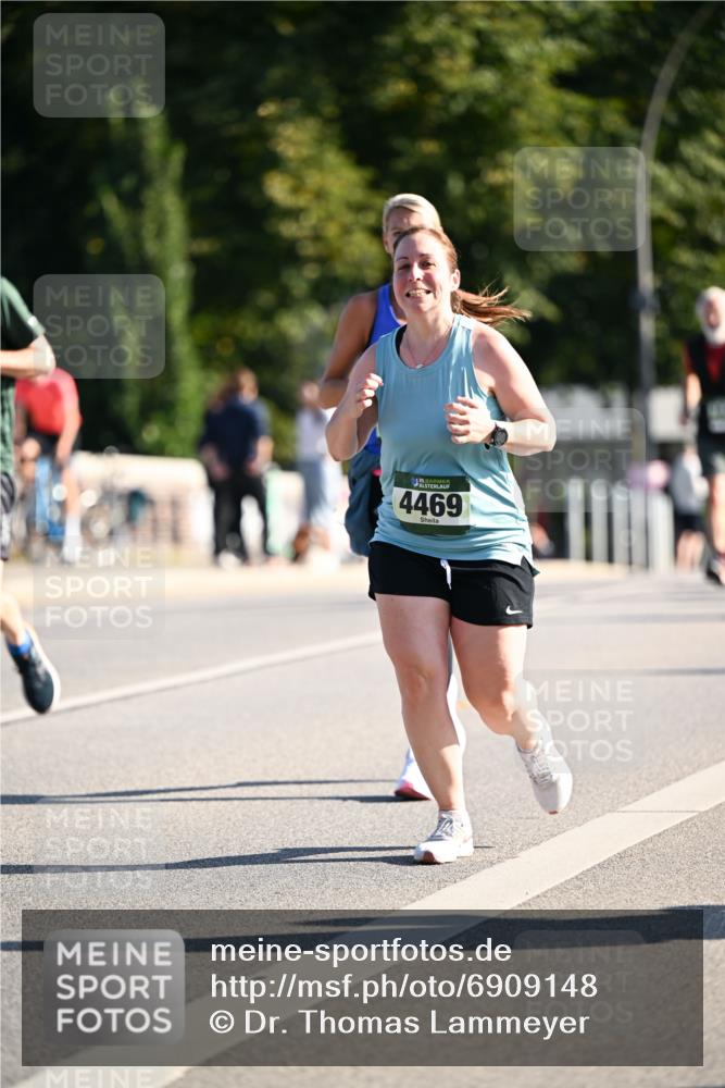 01.09.2024 - BARMER Alsterlauf Dr. Thomas Lammeyer http://msf.ph/oto/6909148 01.09.2024 09:43:58 Laufen 35, 4469 meine-sportfotos.de