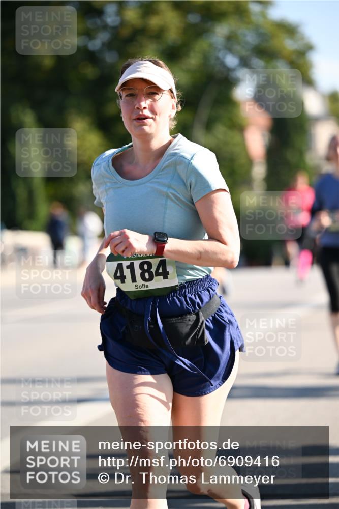 01.09.2024 - BARMER Alsterlauf Dr. Thomas Lammeyer http://msf.ph/oto/6909416 01.09.2024 09:44:08 Laufen 4184 meine-sportfotos.de
