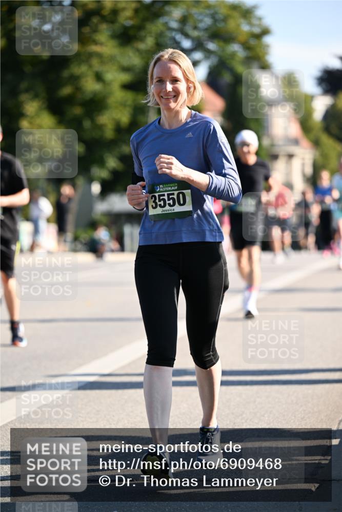 01.09.2024 - BARMER Alsterlauf Dr. Thomas Lammeyer http://msf.ph/oto/6909468 01.09.2024 09:44:10 Laufen 135, 3550 meine-sportfotos.de