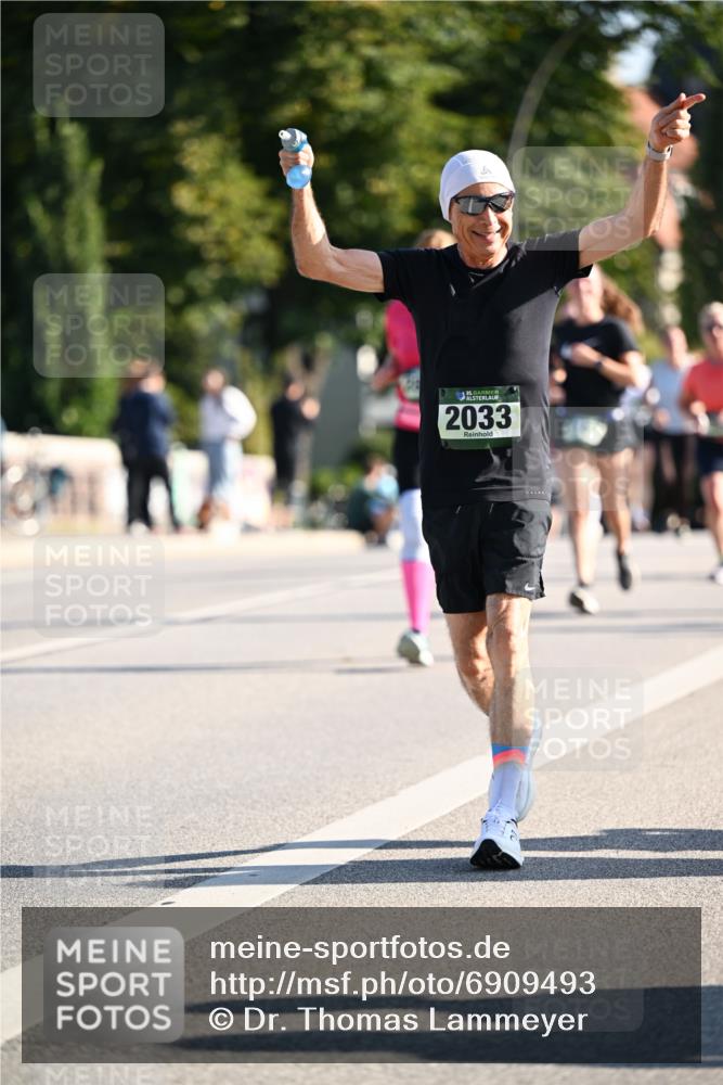 01.09.2024 - BARMER Alsterlauf Dr. Thomas Lammeyer http://msf.ph/oto/6909493 01.09.2024 09:44:13 Laufen 35, 2033 meine-sportfotos.de