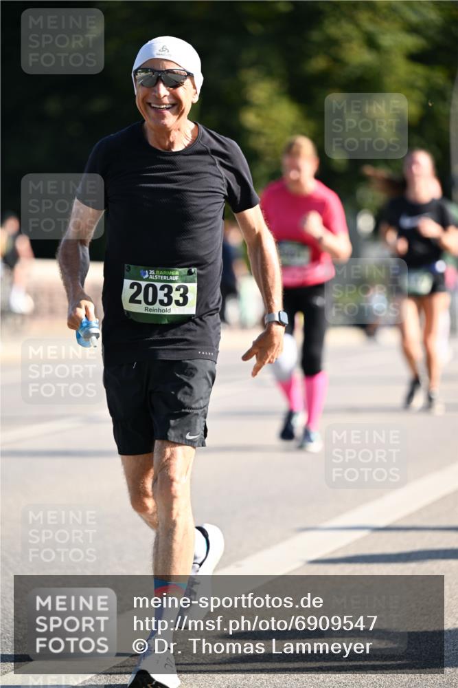 01.09.2024 - BARMER Alsterlauf Dr. Thomas Lammeyer http://msf.ph/oto/6909547 01.09.2024 09:44:14 Laufen 35, 2033 meine-sportfotos.de