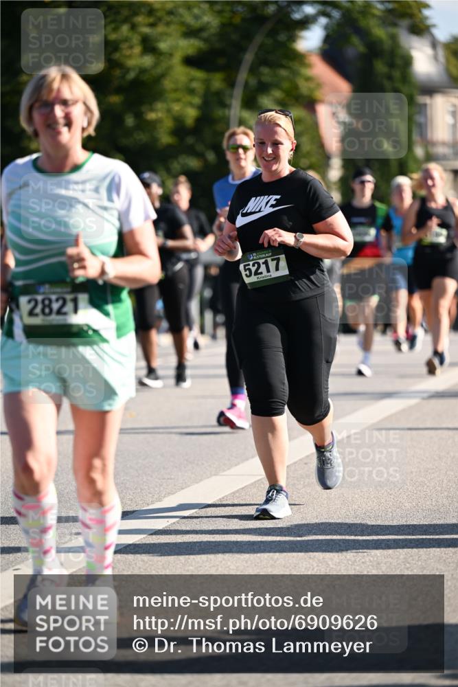 01.09.2024 - BARMER Alsterlauf Dr. Thomas Lammeyer http://msf.ph/oto/6909626 01.09.2024 09:44:18 Laufen 2821, 5217 meine-sportfotos.de