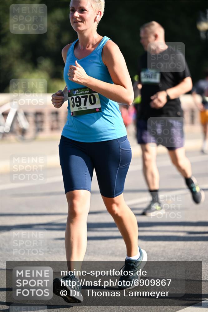 01.09.2024 - BARMER Alsterlauf Dr. Thomas Lammeyer http://msf.ph/oto/6909867 01.09.2024 09:44:27 Laufen 35, 3970, 261 meine-sportfotos.de
