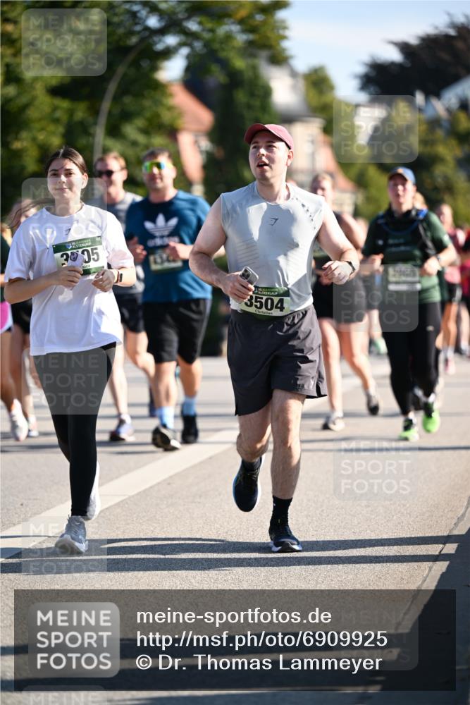 01.09.2024 - BARMER Alsterlauf Dr. Thomas Lammeyer http://msf.ph/oto/6909925 01.09.2024 09:44:31 Laufen 35, 305, 7, 3504 meine-sportfotos.de