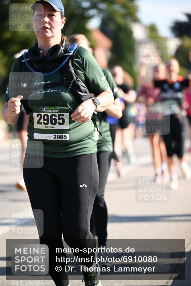 01.09.2024 - BARMER Alsterlauf Dr. Thomas Lammeyer http://msf.ph/oto/6910080 01.09.2024 09:44:36 Laufen 35, 2965, 2965 meine-sportfotos.de
