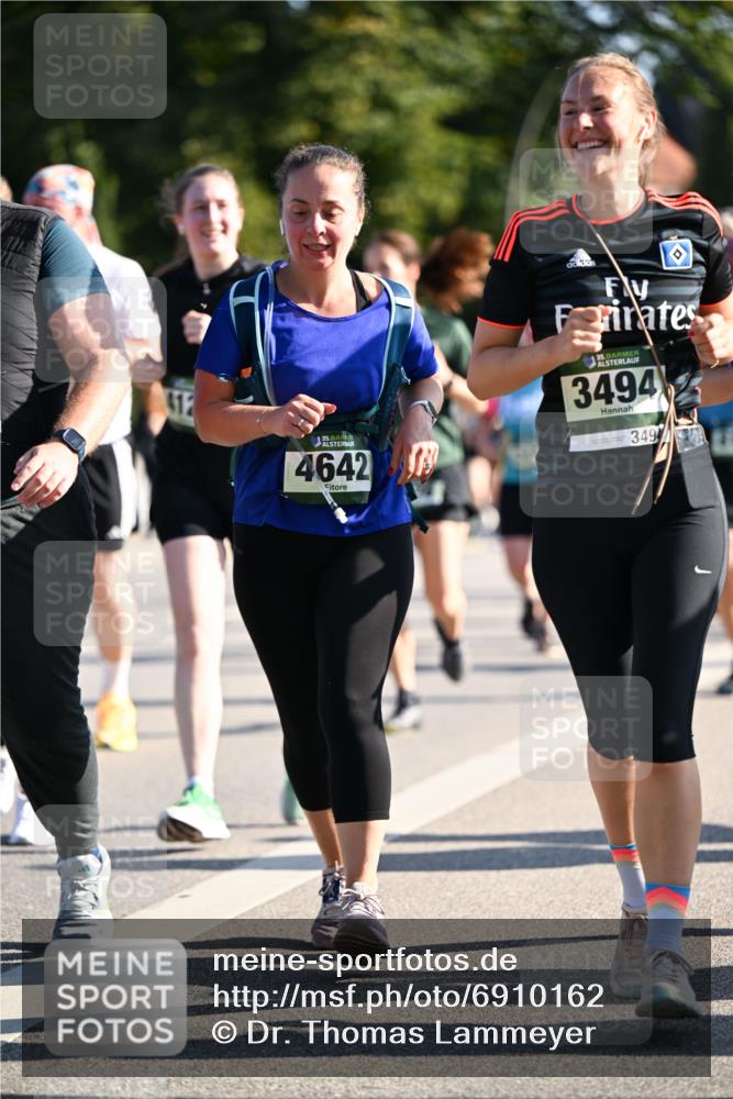 01.09.2024 - BARMER Alsterlauf Dr. Thomas Lammeyer http://msf.ph/oto/6910162 01.09.2024 09:44:39 Laufen 412, 4642, 35, 3494, 349 meine-sportfotos.de