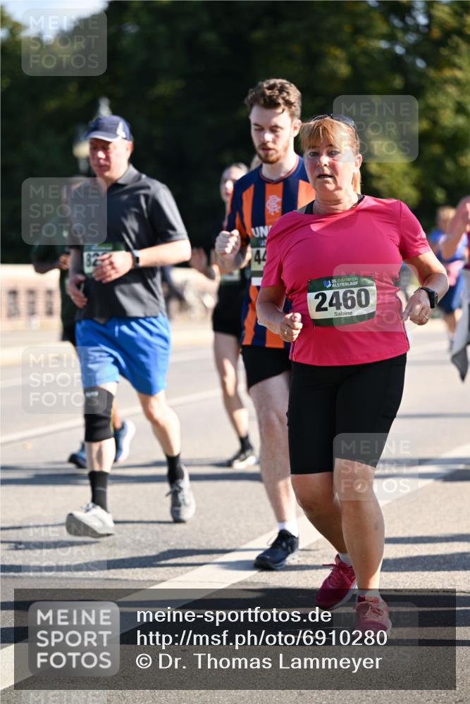 01.09.2024 - BARMER Alsterlauf Dr. Thomas Lammeyer http://msf.ph/oto/6910280 01.09.2024 09:44:44 Laufen 44, 35, 2460 meine-sportfotos.de